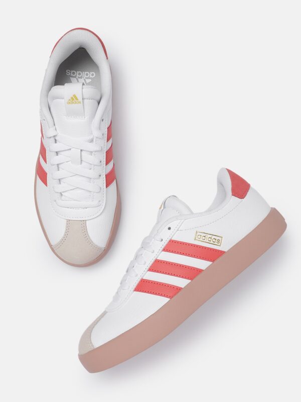 Women Vl Court 3.0 Football Shoes - Image 3