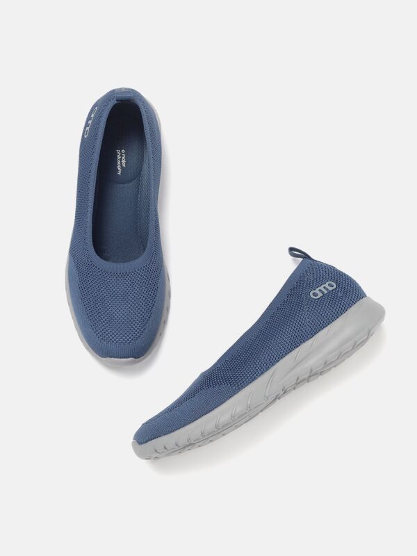 Women Training or Gym Non-Marking Shoes - Image 4